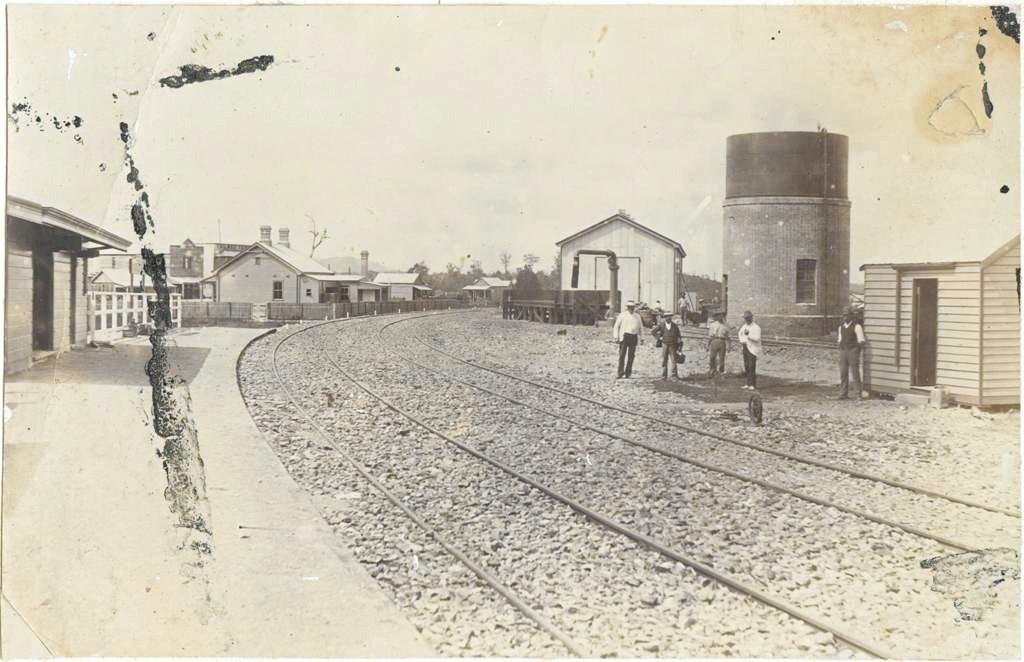 Murwillumbah Railway Station, C1900, showing the cylindrical water tower